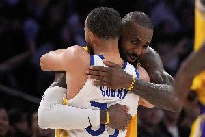 最新WNBA印第安纳狂热vs洛杉矶火花全场录像_最新WNBA印第安纳狂热vs洛杉矶火花全场录像在线观看_免费看直播